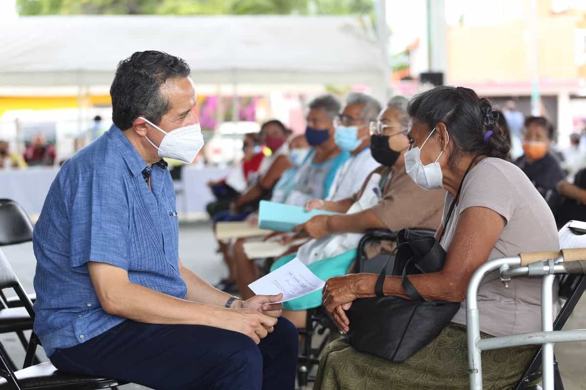 Chetumaleños participaron en mesas de trabajo instaladas en el parque Las Casitas