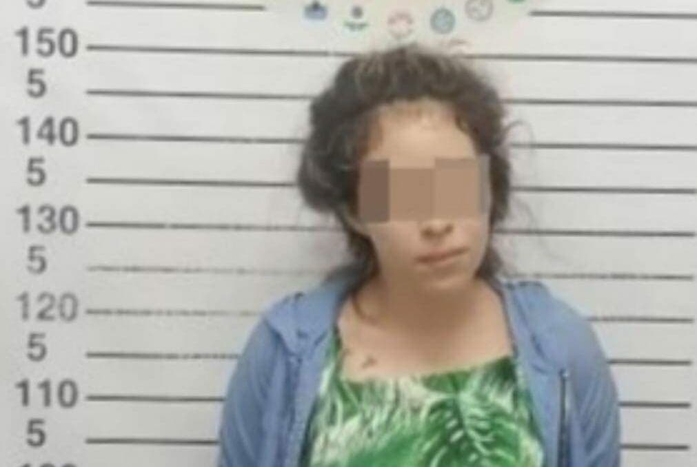 Detienen en Playa del Carmen a mujer acusada de intentar asfixiar a su hijo de 7 años de edad