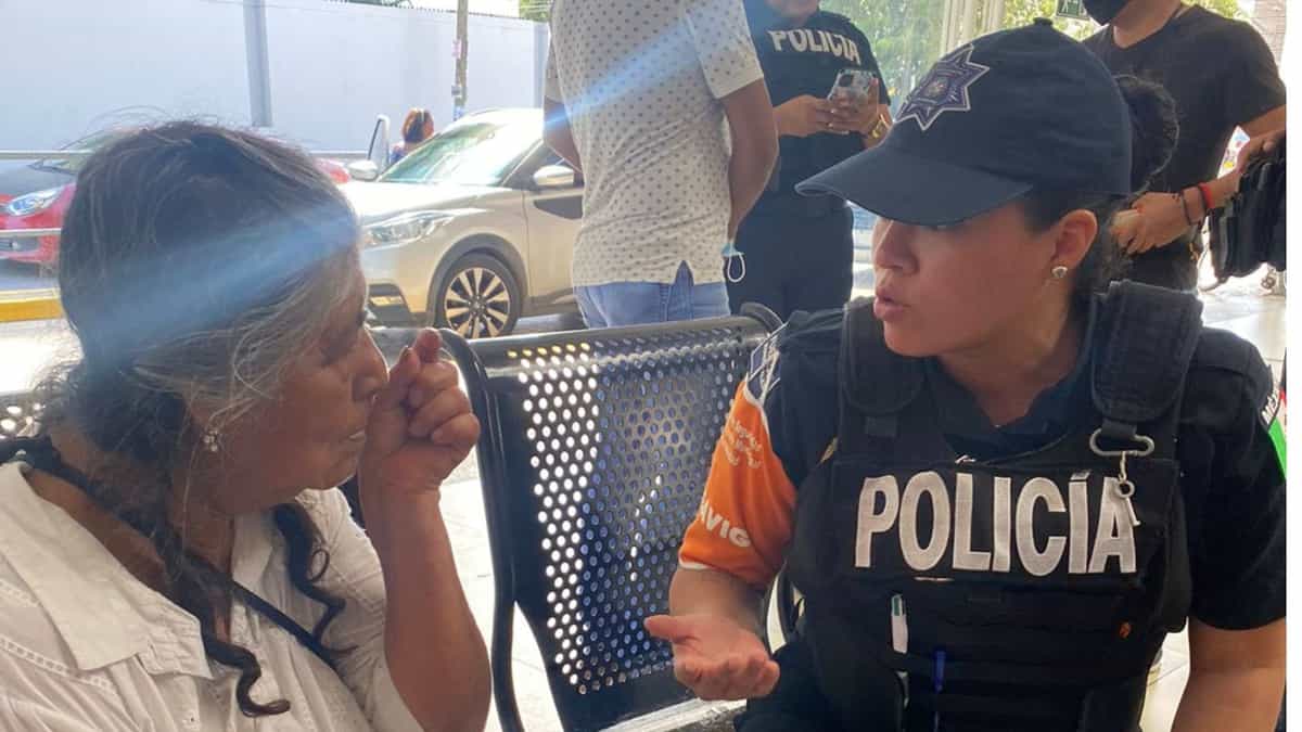 Elementos del GEAVIG Solidaridad apoyan a mujer de 75 años a localizar a sus familiares; vino de visita desde Veracruz