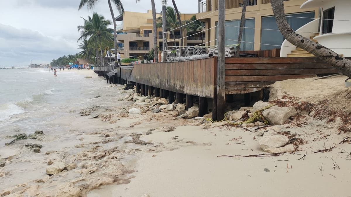 Zofemat ya reportó a Semarnat construcciones irregulares en costas de Playa del Carmen