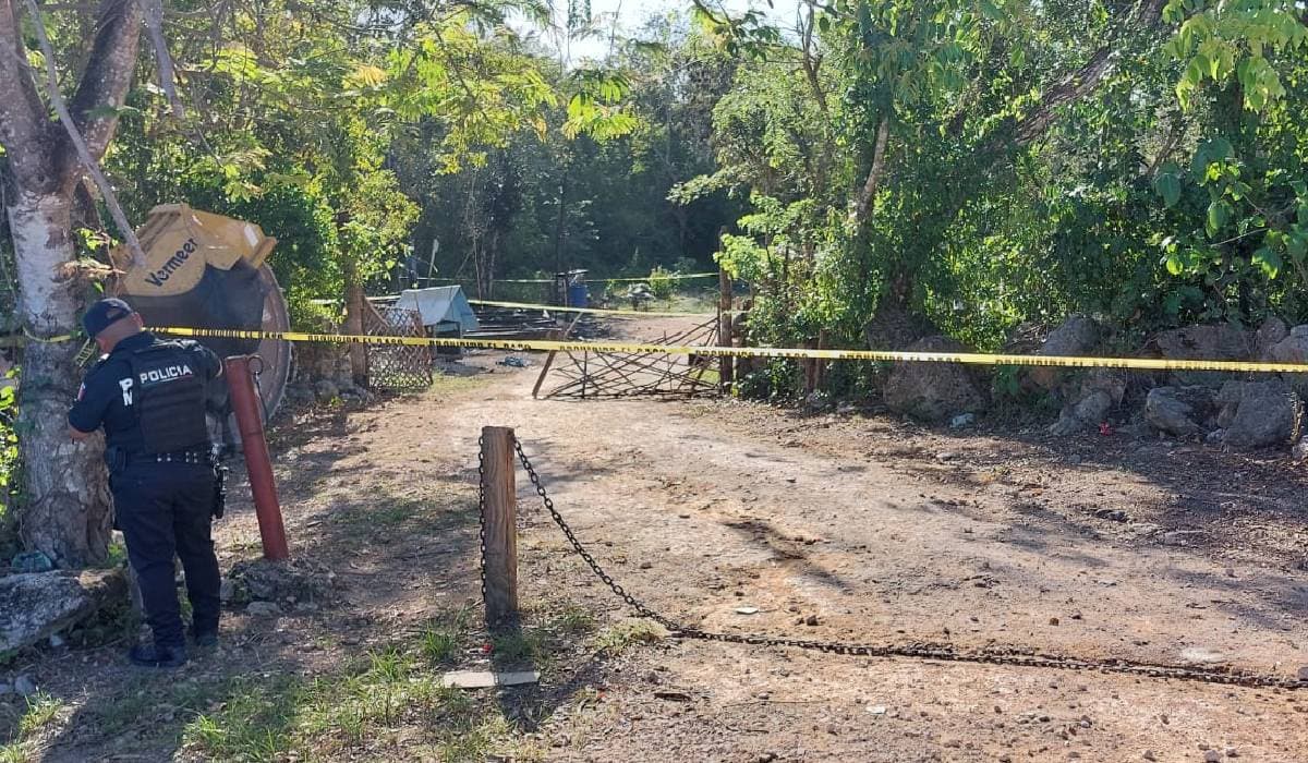 Muere velador al incendiarse palapa en Punta Venado