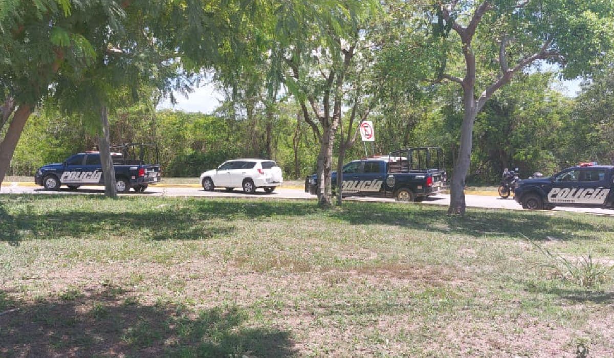 Persecución y balacera en la carretera Playa del Carmen-Puerto Morelos