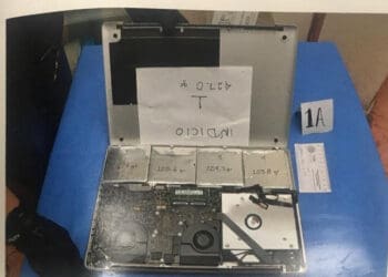 Dan ocho años de cárcel a colombiano por traer cocaína al Aeropuerto de Cancún