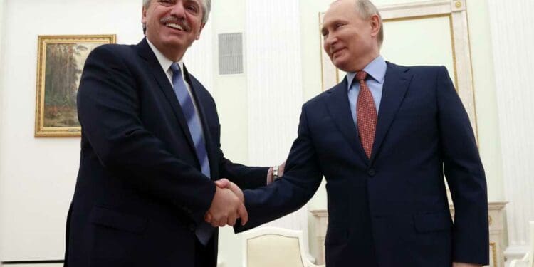 Presidente de Argentina ofrece su país a Putin como “puerta de entrada” a Latinoamérica