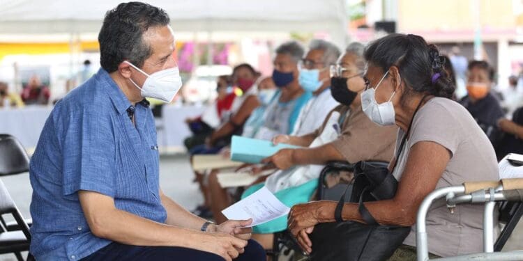 Chetumaleños participaron en mesas de trabajo instaladas en el parque Las Casitas