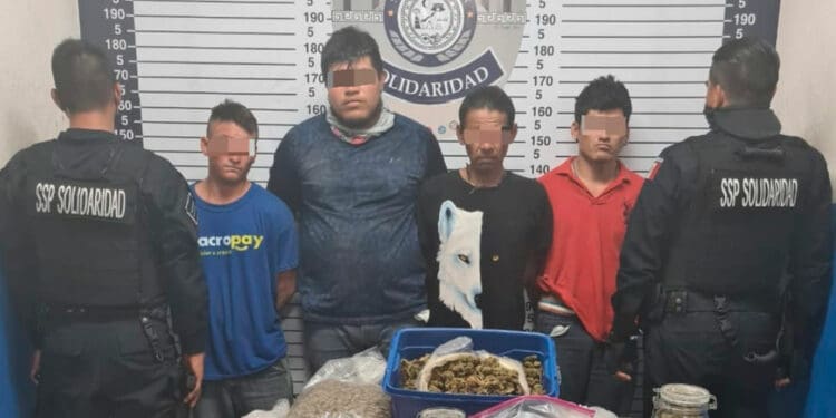 Rescatan a dos mujeres secuestradas y detienen a cuatro involucrados en Playa del Carmen