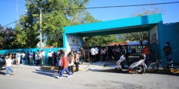 Transcurre sin incidentes asamblea vecinal en Puerto Aventuras