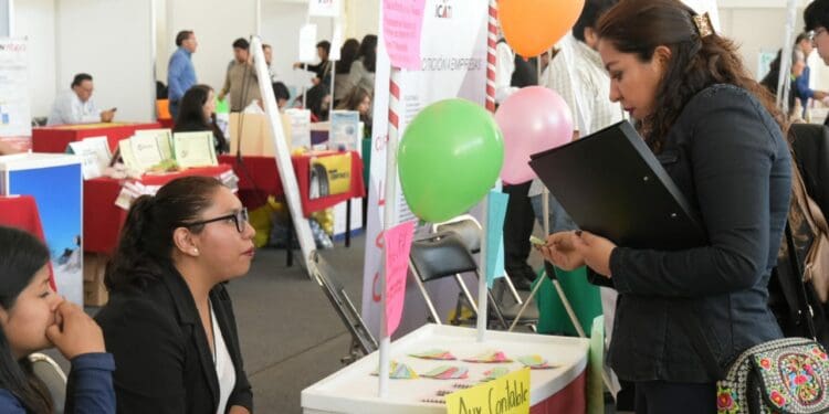 Arranca séptima Feria Municipal de Empleo en Solidaridad