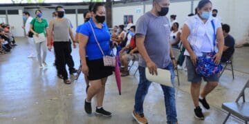 Amplían jornada de vacunación para adultos de 30 a 39 años