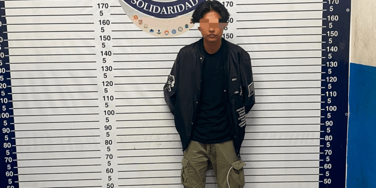 Aseguran a "Pepe" con bolsitas de coca