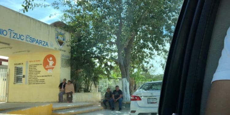 Denuncian trabajadores que fueron convocados a votar por la CROC en Puerto Aventuras