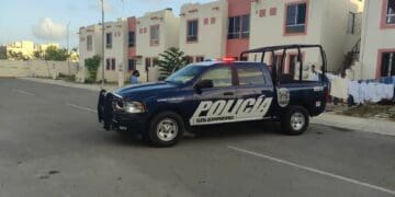 Entra sicario a una casa y dispara contra un menor de edad en Playa del Carmen