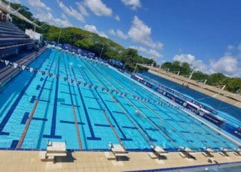 Intensa actividad en la Alberca Olímpica de Cancún