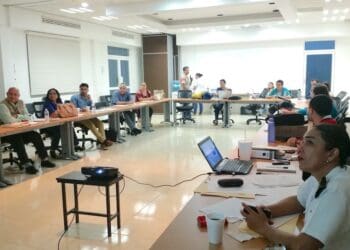 La SESA capacita al personal de vectores en el uso de nuevas tecnologías de comunicación