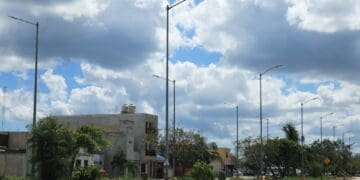 Mayor seguridad con parques iluminados en Solidaridad