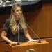 Pide Marybel Villegas licencia a su cargo