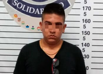 Policías de Solidaridad aseguran a sujeto con dosis de droga