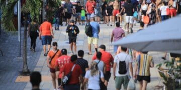 Fortalecerán zona turística de Solidaridad con módulos de atención en Semana Santa