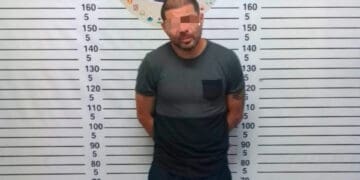 Detienen a salvadoreño por posesión de droga en la Quinta Avenida