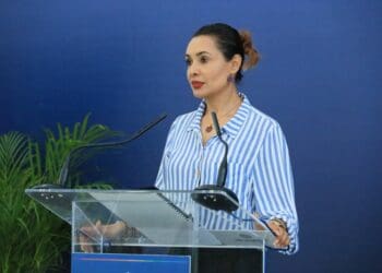 Realizan pruebas con maquinaria y embarcaciones sargaceras, para eficientizar recursos