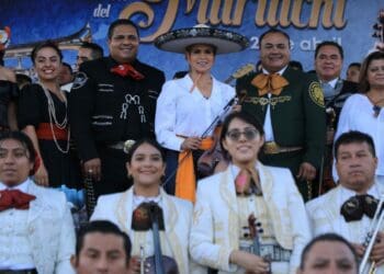 Festival internacional del Mariachi reúne a cientos, en Playa del Carmen
