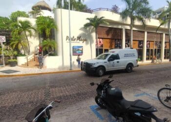 Fallece persona por aparente sobredosis en un condominio del centro de Playa del Carmen