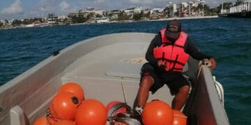 Hoy inician trabajos de instalación de barrera antisargazo