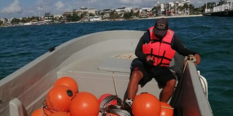 Hoy inician trabajos de instalación de barrera antisargazo