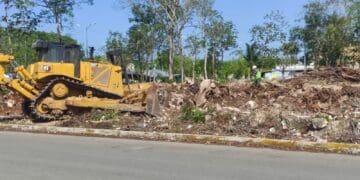 Mantienen avance de obras del Tren Maya en Playa del Carmen