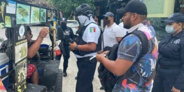 Retiran a ‘sushimóvil’ de la Quinta Avenida