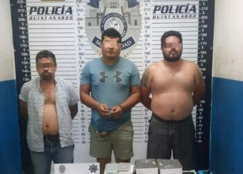 Capturan a trío de compás por robar artículos electrónicos en Playa del Carmen