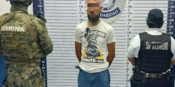 Golpe al narcomenudeo en Playa del Carmen: detienen a sujeto con dosis de marihuana