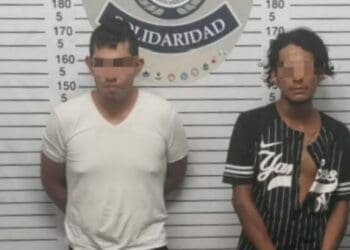 Los sorprenden intercambiando droga y son detenidos en la Colosio de Playa del Carmen