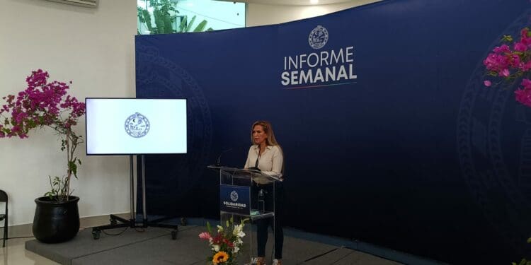 Beneficiaron a 4 mil playenses con retiro de parquímetros, destaca Lili Campos