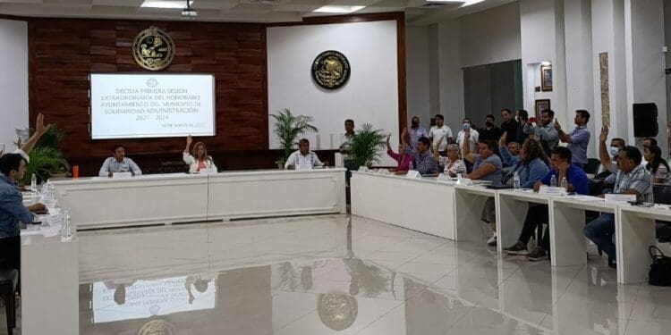Cabildo de Solidaridad avala acuerdos para vender 16 predios al proyecto del Tren Maya