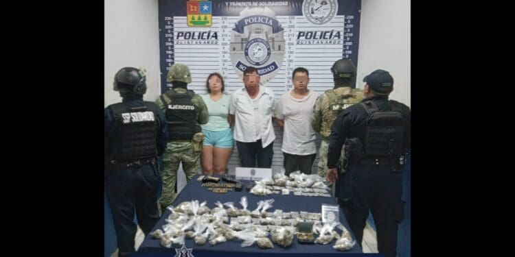Detienen a tres vendedores de droga tras operativo en Solidaridad