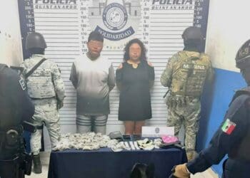 El 'Juancho' y la 'Vivian', juntitos a la cárcel por posesión de drogas en Playa del Carmen