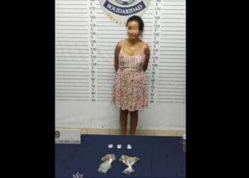 Mujer es detenida en Villas del Sol por portar marihuana y "piedra"