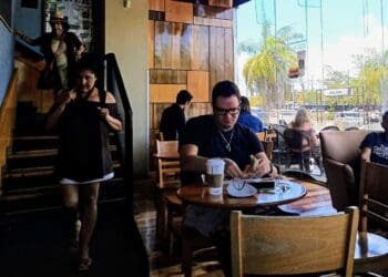 Pelea del ‘Canelo’ trae bonanza a restaurantes