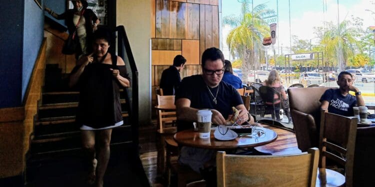 Pelea del ‘Canelo’ trae bonanza a restaurantes