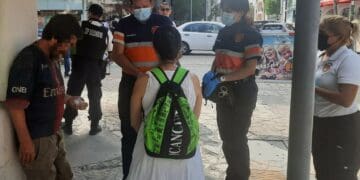 Policía apoya a qué familia encuentre a desaparecido, estaba en situación de calle en Playa del Carmen