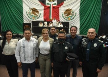Reconocen a elemento solidarense con medalla al Mérito Policial de Quintana Roo