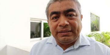 Se mantienen activos dos incendios forestales en Solidaridad