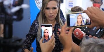 Se suman voluntarios para mitigar incendios forestales