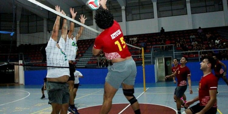 BraMex se impone a Los Aztecas en juego amistoso de voleibol de sala