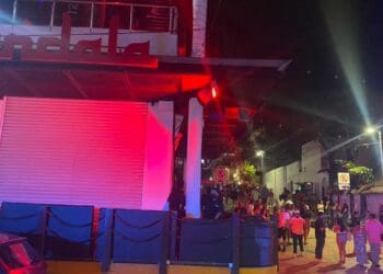 Clausuran el club nocturno 'Mandala' tras operativo de Ley Seca en Playa del Carmen