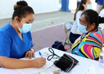 Gobierno de Solidaridad y el DIF Municipal ofrecen cirugías gratuitas de cataratas y carnosidad