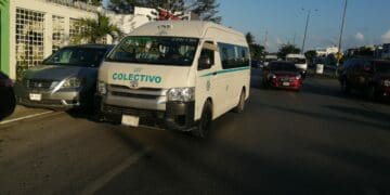 Retorna el uso obligatorio del cubrebocas en las combis de Playa del Carmen