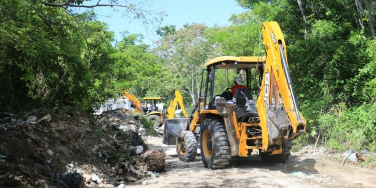 El Ayuntamiento de Solidaridad fortalece las acciones de saneamiento de tiraderos clandestinos