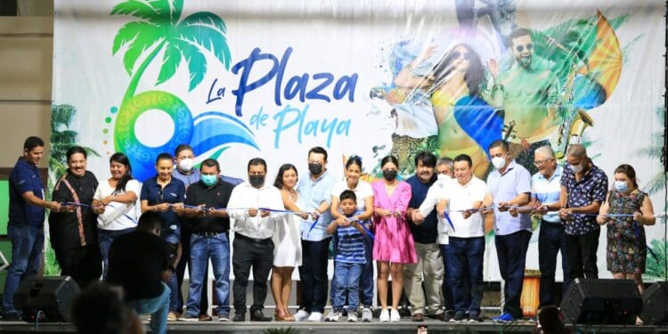 Inauguran La Plaza de Playa